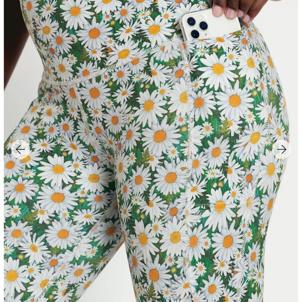 Like New Blackmilk Limited Edition Daisy Chain HW Ninja Pants